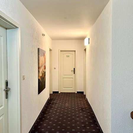 Rösrath Hotel Neo Cologne Bonn Airport מראה חיצוני תמונה
